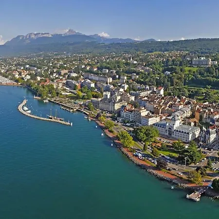 Les Sources - Les Pieds Dans L'eau * Lugrin